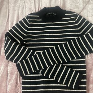 Cute cropped sweater black and white stripes. Small to medium.